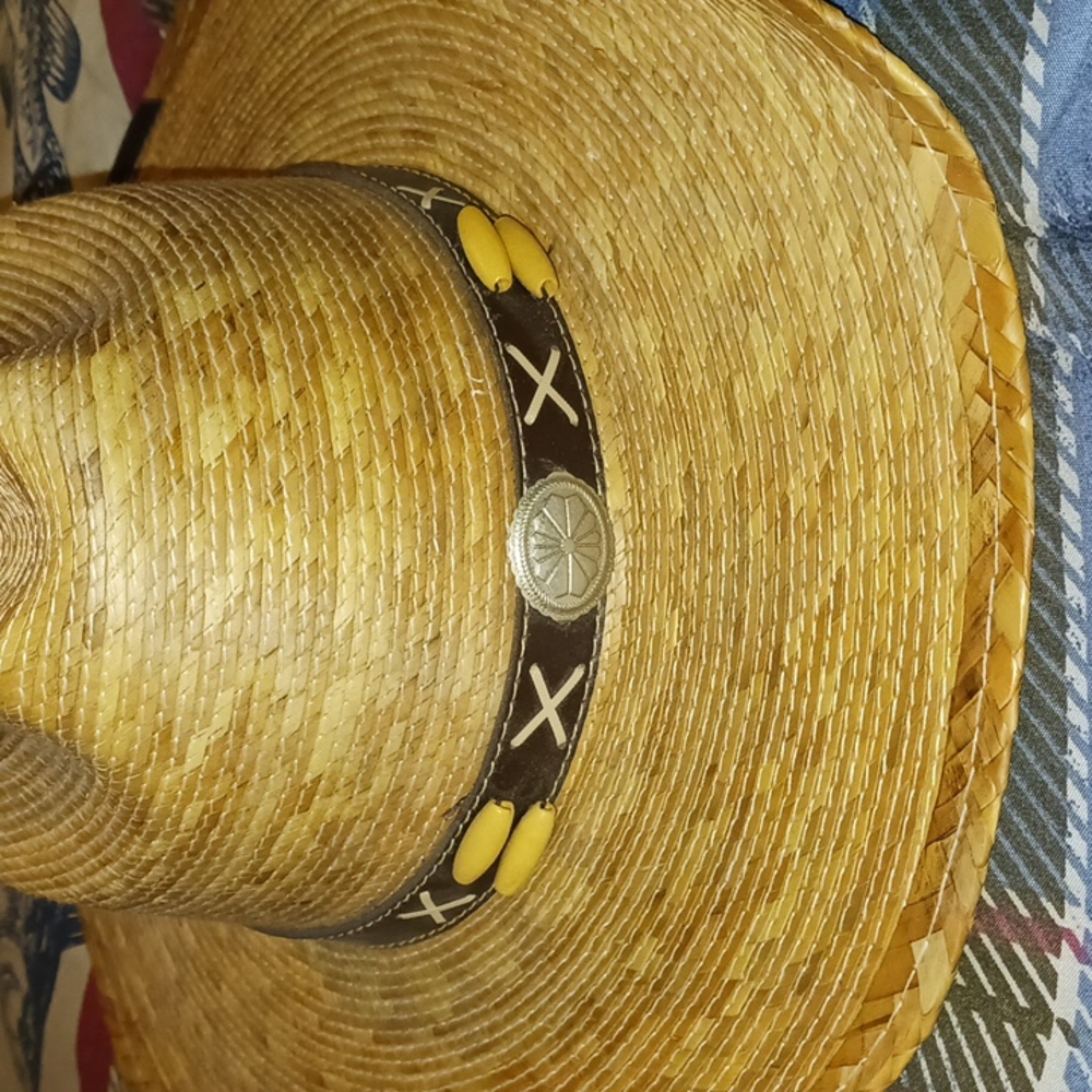 Straw cowboy 🤠 hat